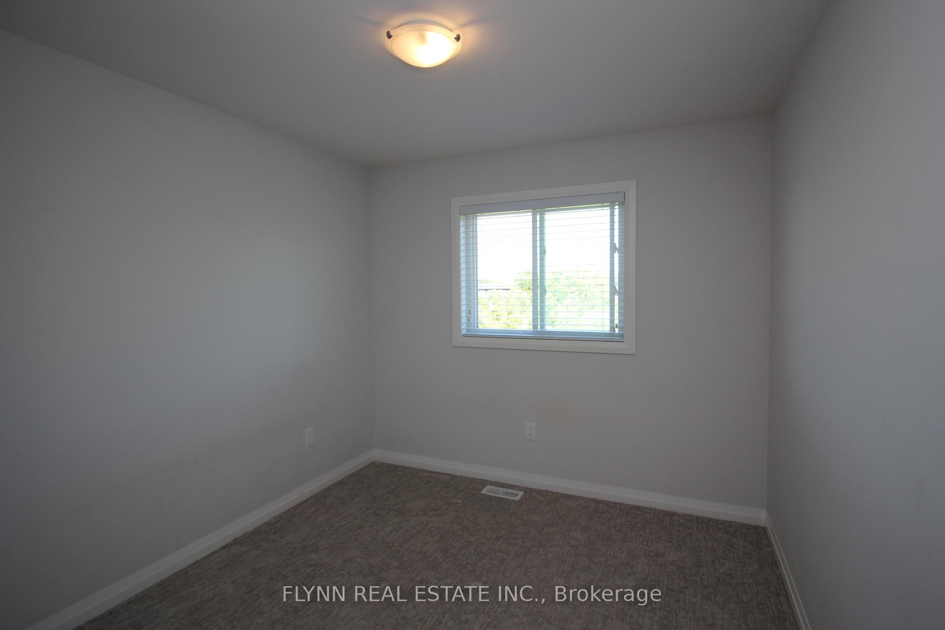 Photo 17 of 69 Alicia Crescent, Thorold, Hurricane/Merrittville — HOMEH