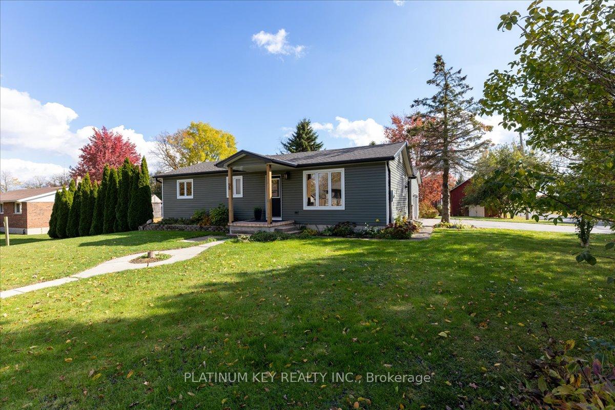 Photo 2 of 58 Victoria Drive, Strathroy-Caradoc, Melbourne — HOMEH