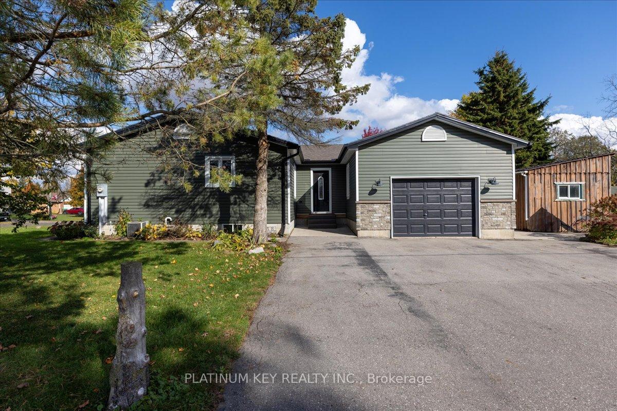 Photo 3 of 58 Victoria Drive, Strathroy-Caradoc, Melbourne — HOMEH