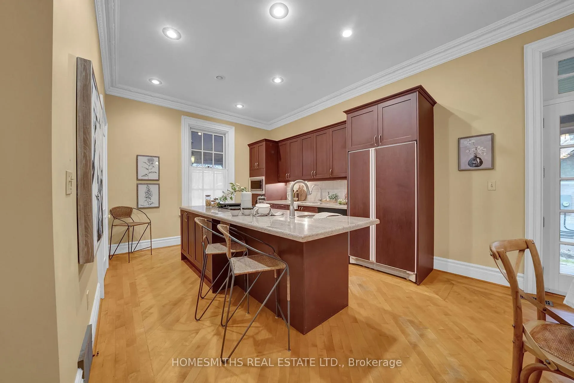Photo 16 of 9 Concession Street W, Clarington, Bowmanville — HOMEH