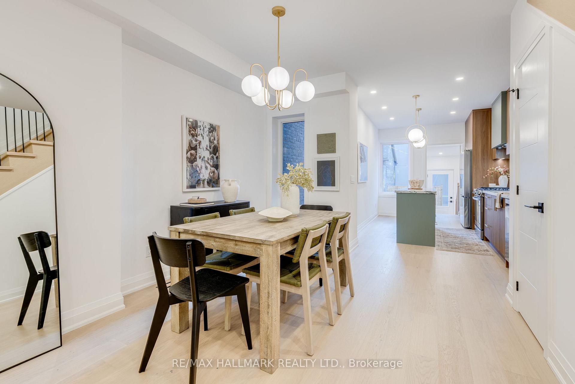 Photo 8 of 25 Howland Road, Toronto, North Riverdale — HOMEH
