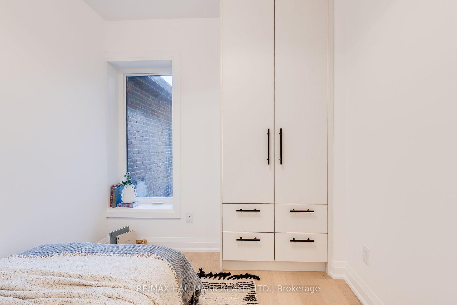 Photo 21 of 25 Howland Road, Toronto, North Riverdale — HOMEH