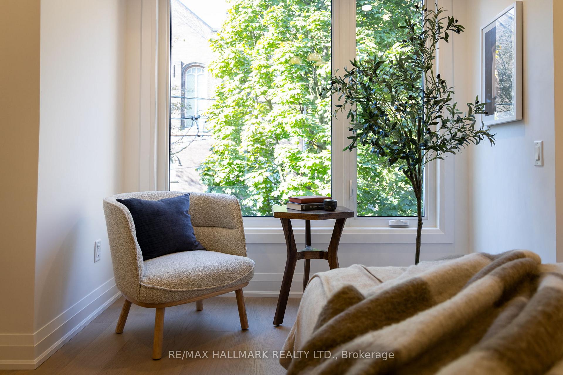Photo 25 of 25 Howland Road, Toronto, North Riverdale — HOMEH