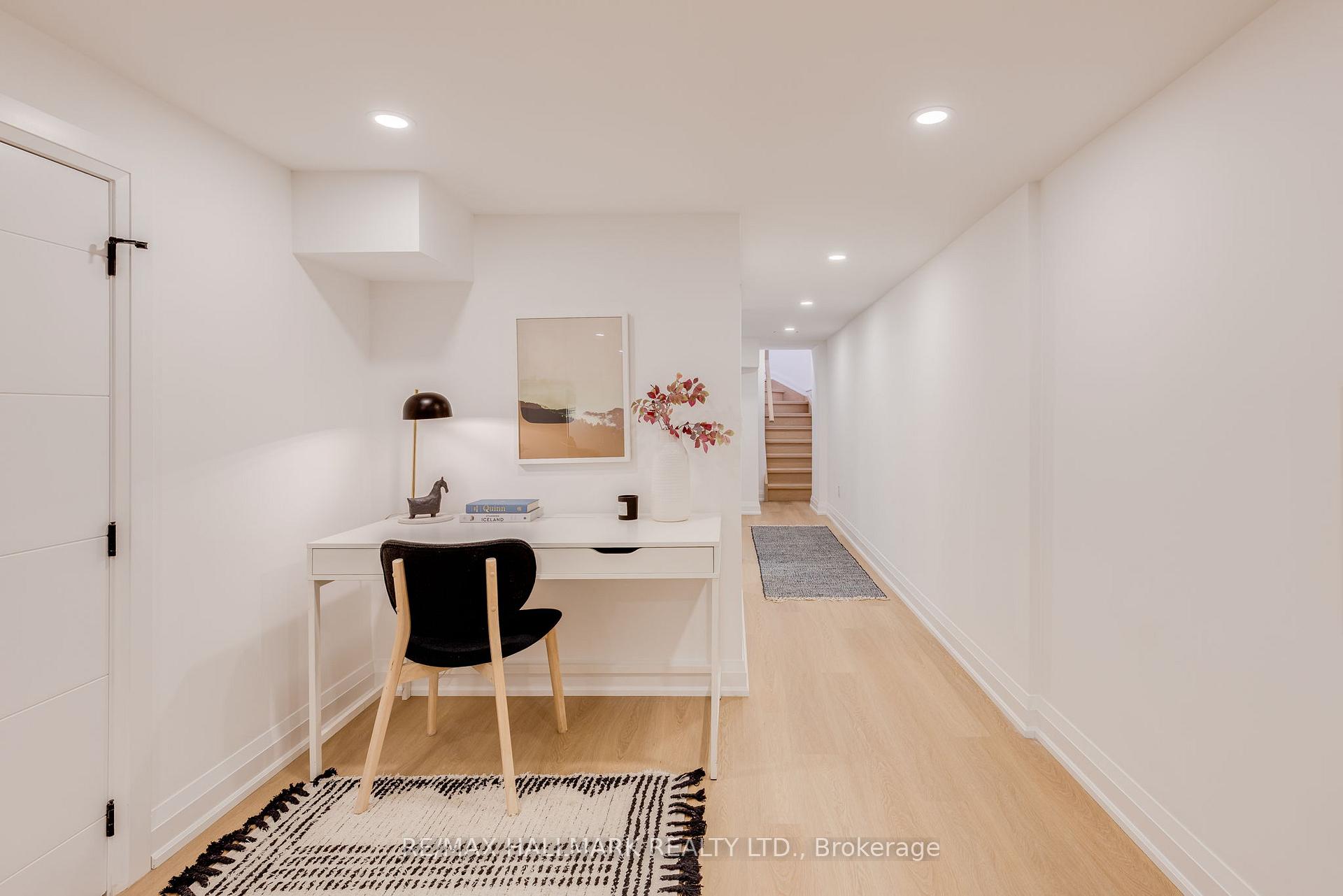 Photo 31 of 25 Howland Road, Toronto, North Riverdale — HOMEH