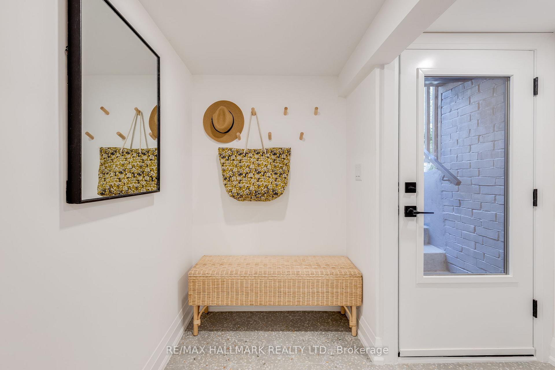 Photo 35 of 25 Howland Road, Toronto, North Riverdale — HOMEH