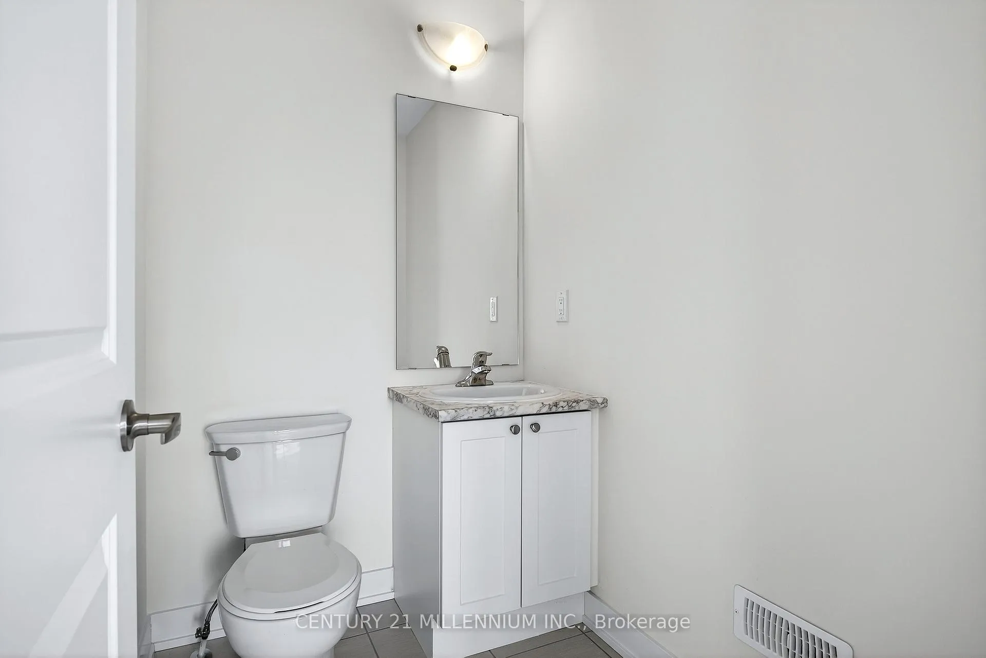 Photo 10 of 100 Walden Drive, Shelburne — HOMEH