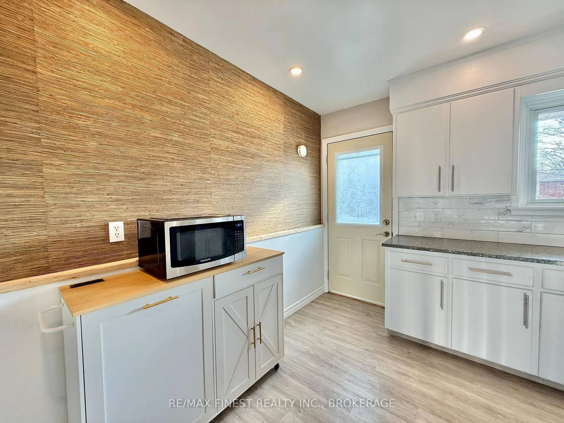 Photo 15 of 1082 Johnson Street, Kingston, Central City West — HOMEH