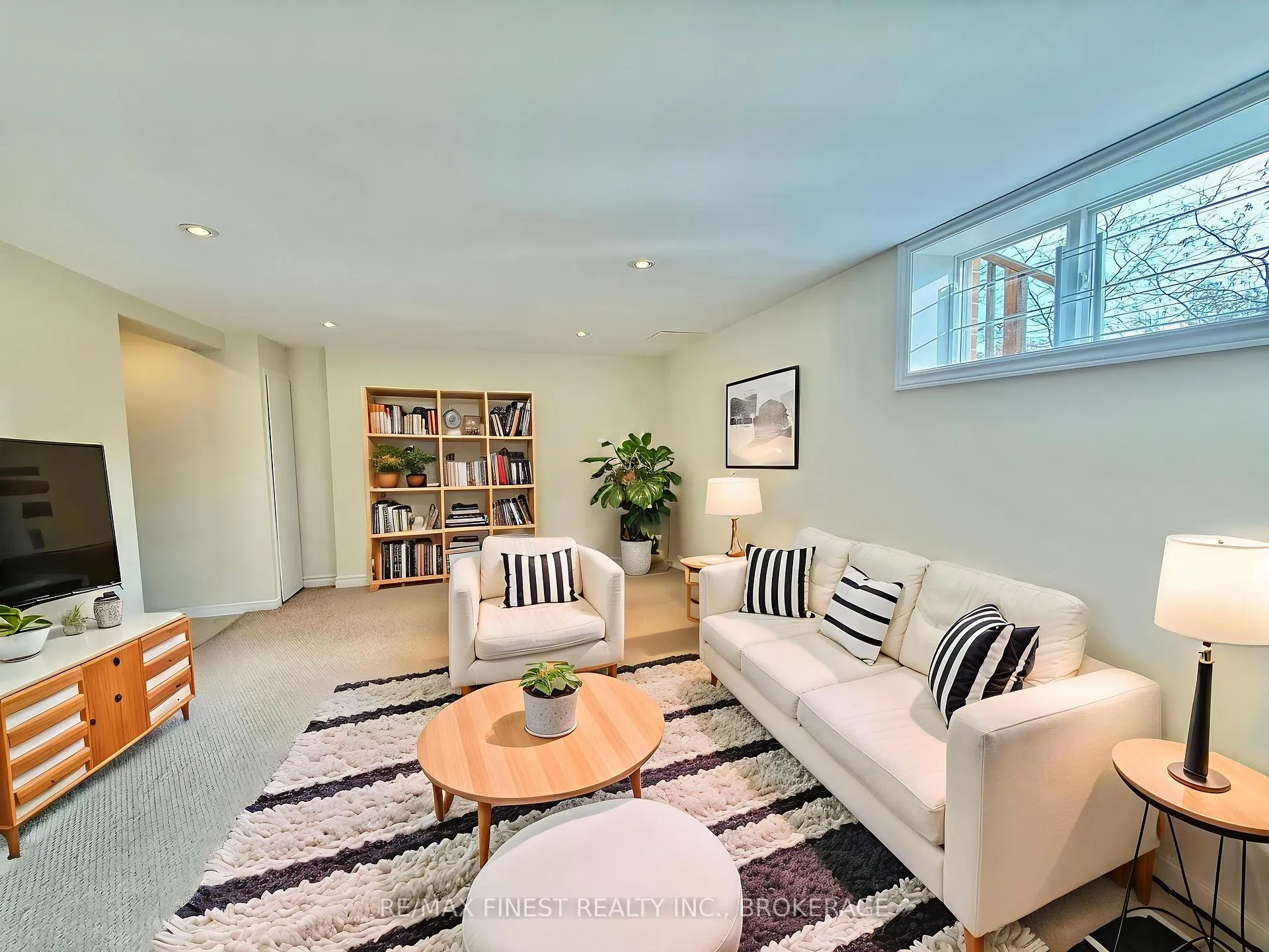 Photo 28 of 1082 Johnson Street, Kingston, Central City West — HOMEH