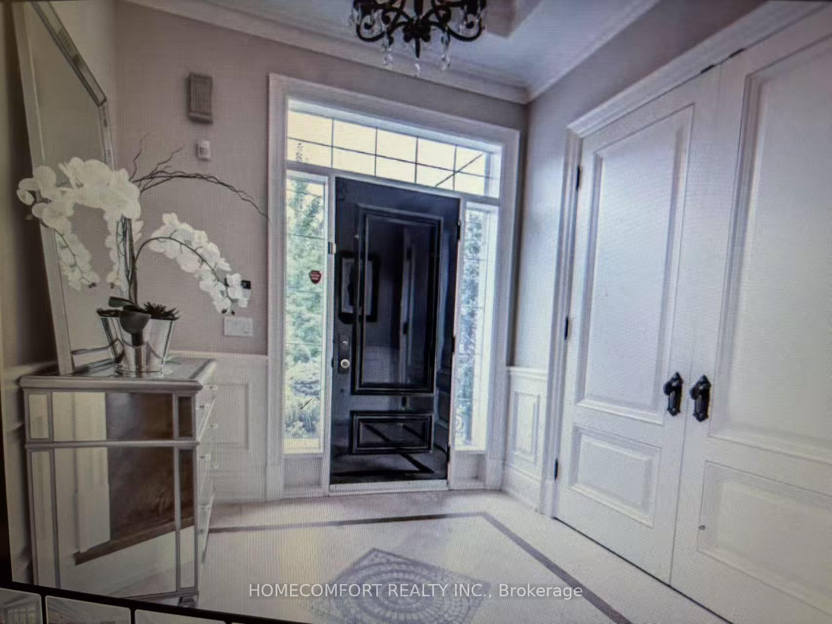 Photo 2 of 449 Cranbrooke Avenue, Toronto, Bedford Park-Nortown — HOMEH