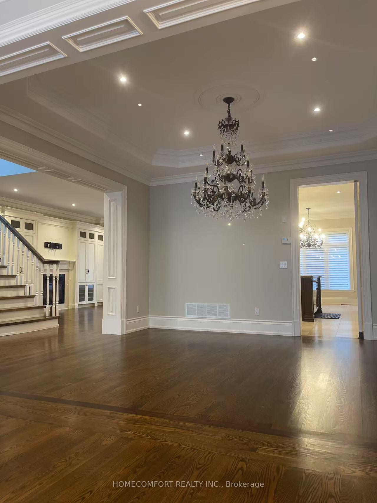 Photo 8 of 449 Cranbrooke Avenue, Toronto, Bedford Park-Nortown — HOMEH