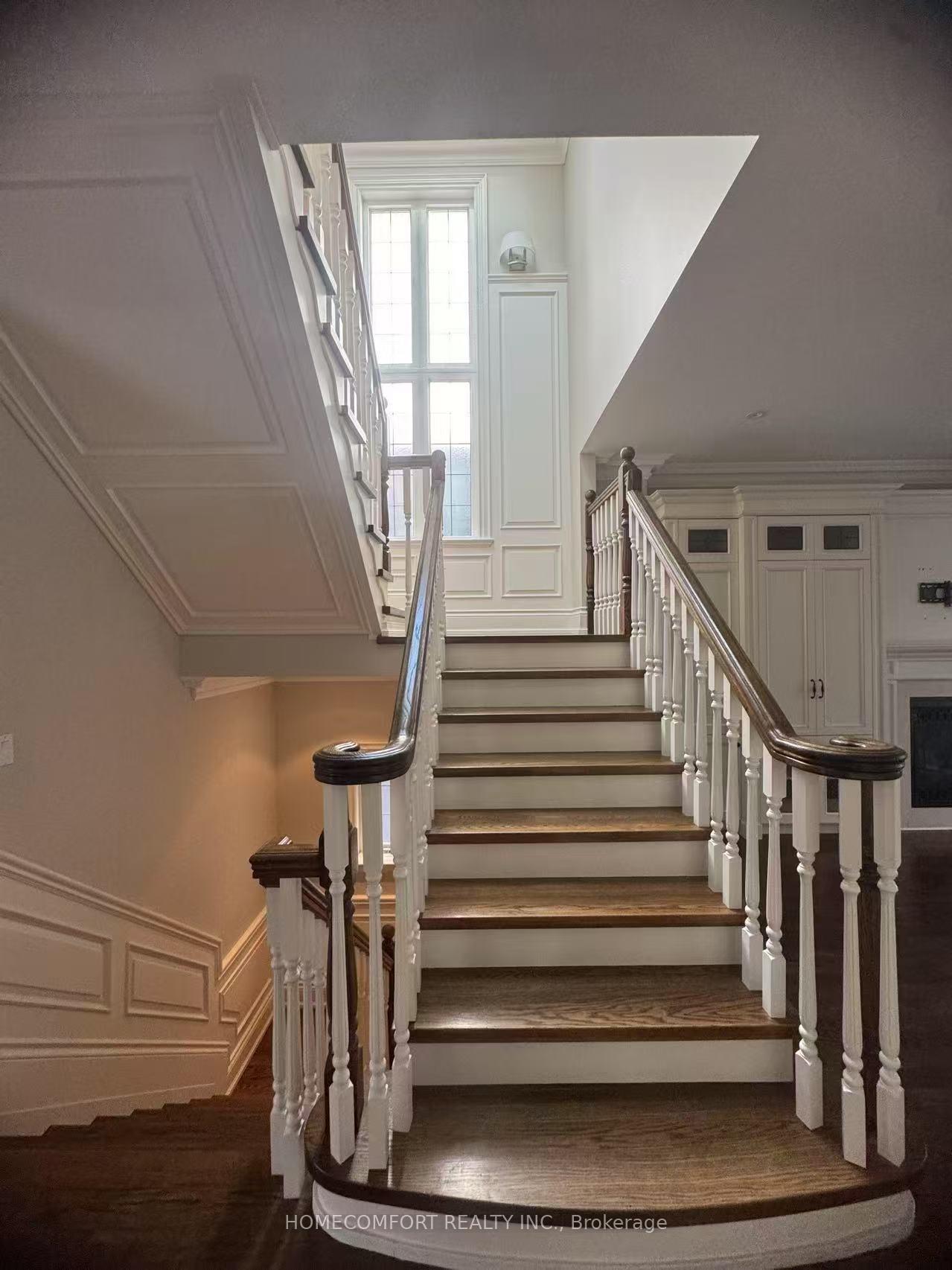 Photo 11 of 449 Cranbrooke Avenue, Toronto, Bedford Park-Nortown — HOMEH