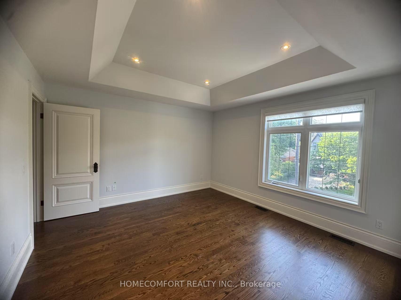 Photo 19 of 449 Cranbrooke Avenue, Toronto, Bedford Park-Nortown — HOMEH