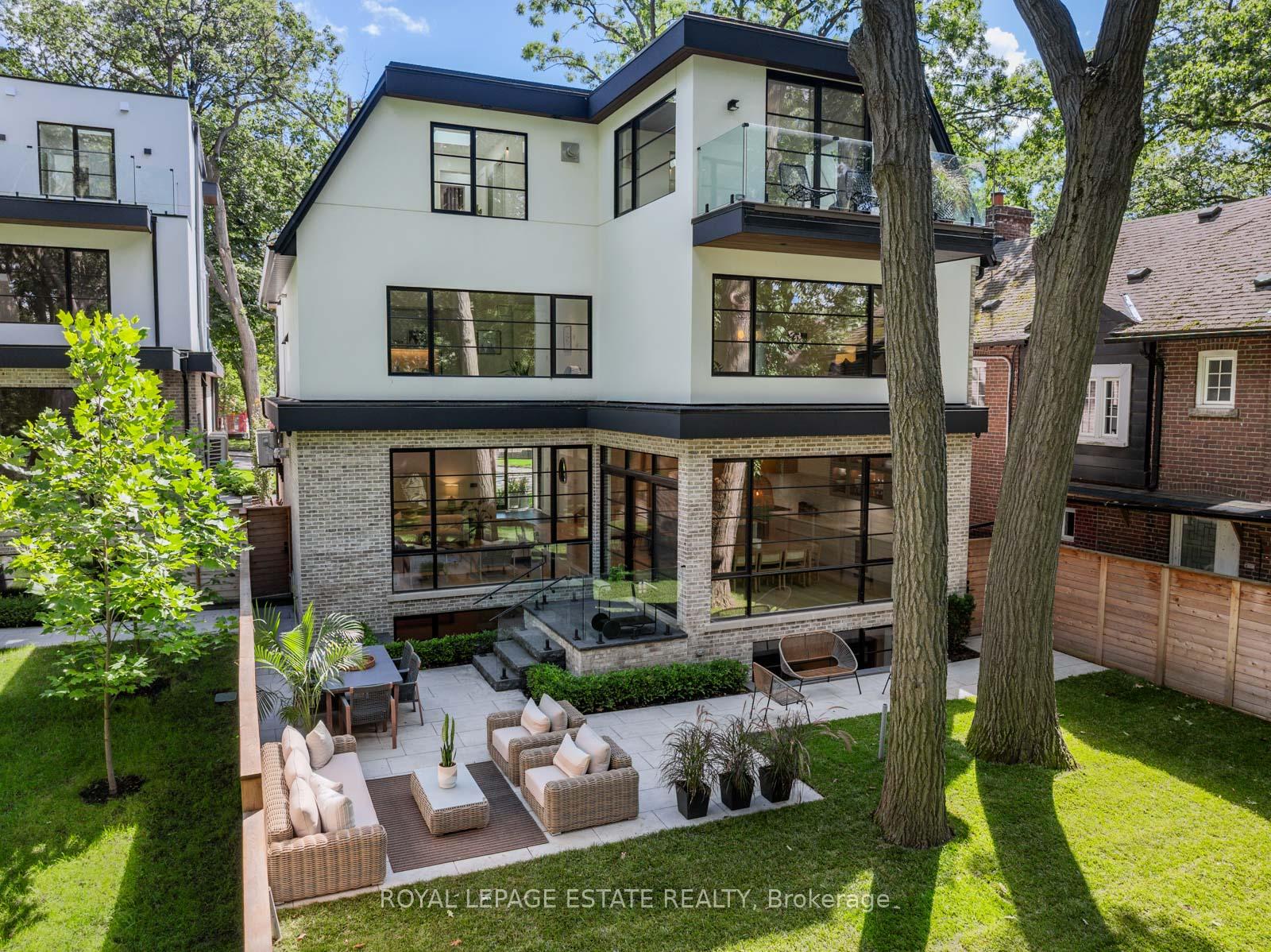Photo 2 of 138 Balsam Avenue, Toronto, The Beaches — HOMEH