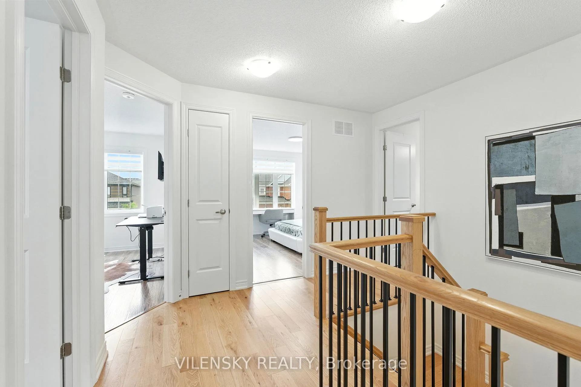 Photo 16 of 154 Whittington Drive, Hamilton, Ancaster — HOMEH