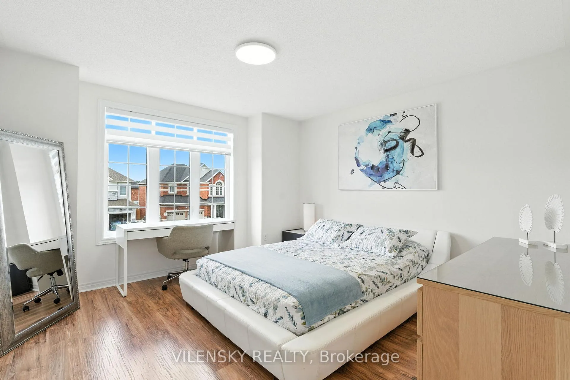 Photo 17 of 154 Whittington Drive, Hamilton, Ancaster — HOMEH