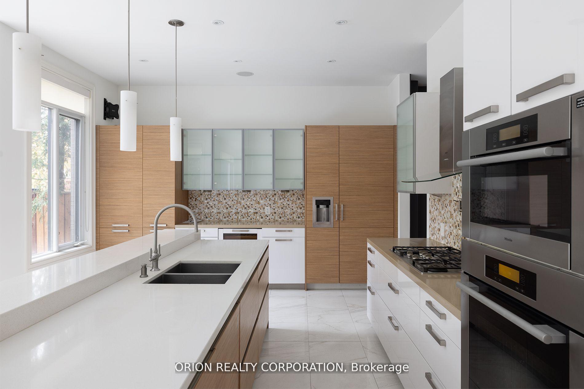 Photo 14 of 151 Yonge Boulevard, Toronto, Bedford Park-Nortown — HOMEH