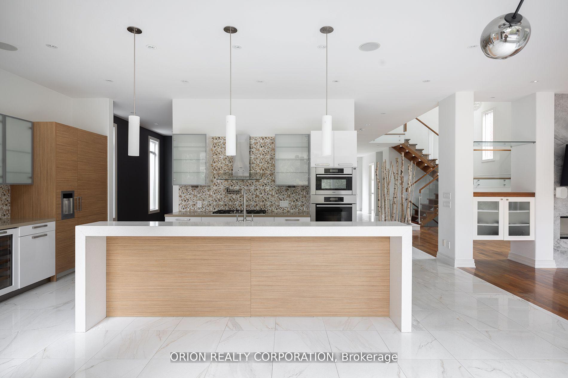 Photo 16 of 151 Yonge Boulevard, Toronto, Bedford Park-Nortown — HOMEH