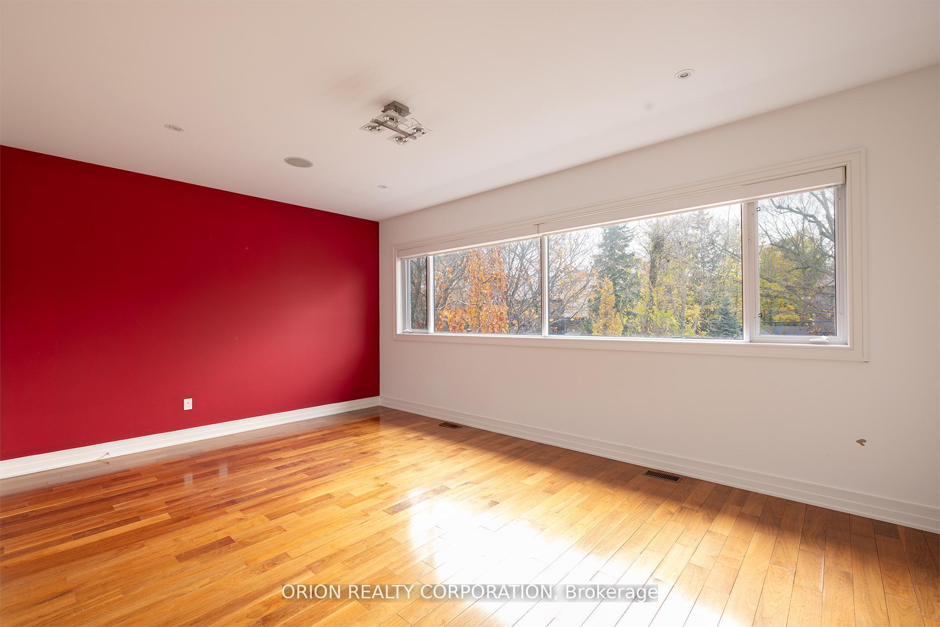 Photo 27 of 151 Yonge Boulevard, Toronto, Bedford Park-Nortown — HOMEH
