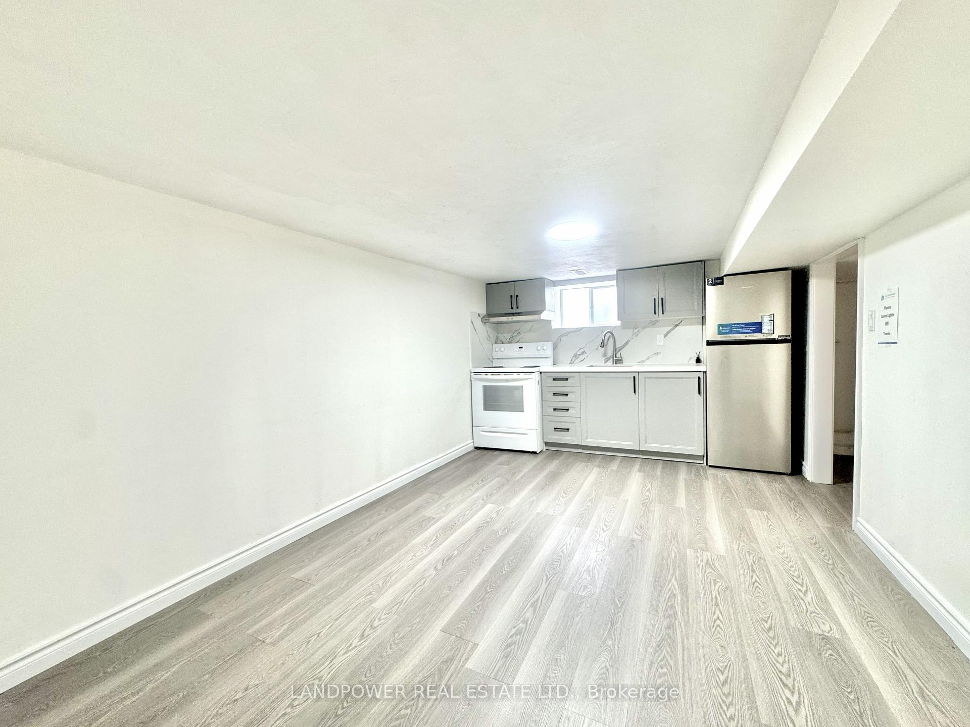 Photo 22 of 1745 Dufferin Street, Toronto, Oakwood Village — HOMEH