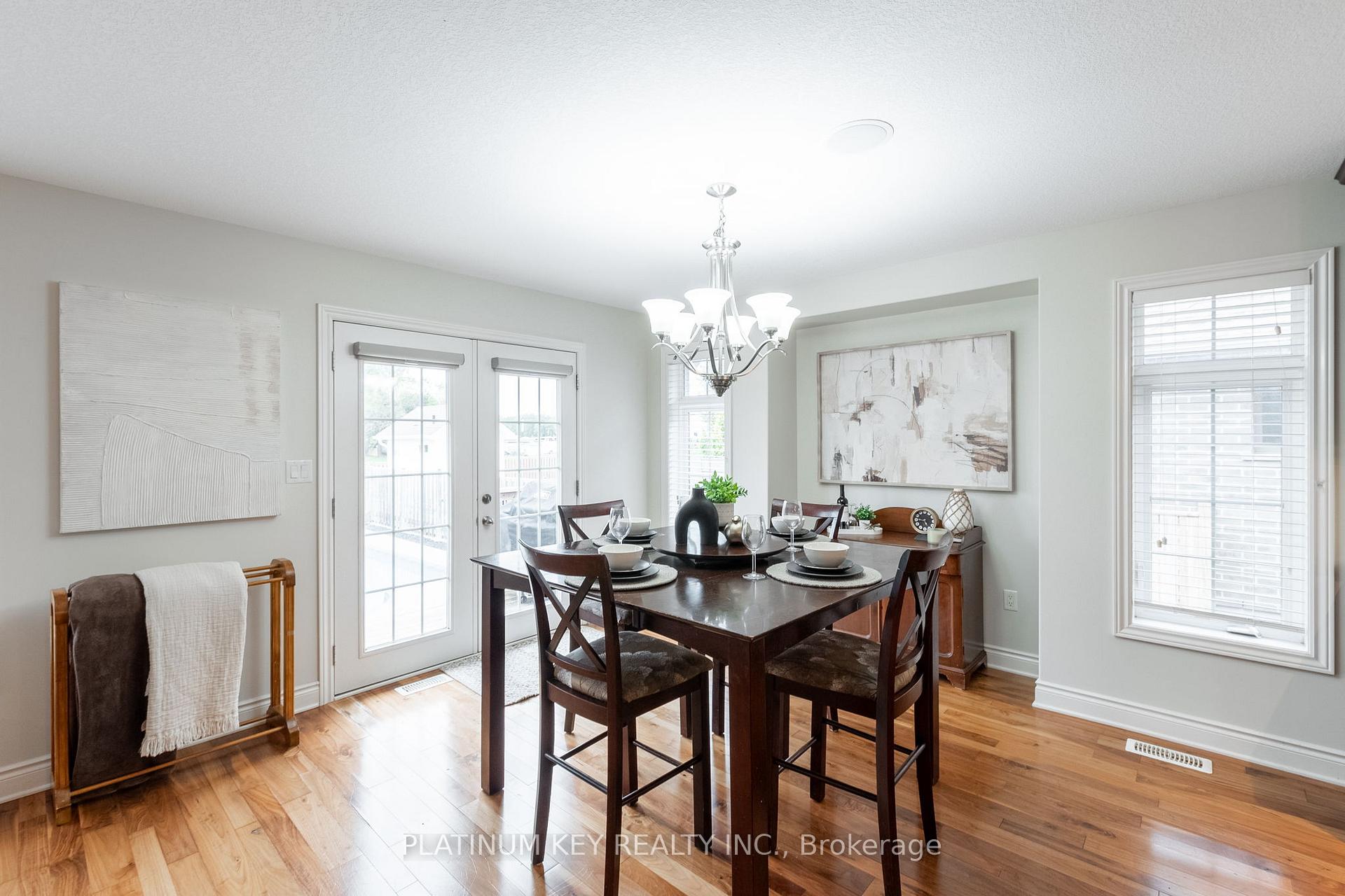 Photo 15 of 436 Macdonald Street, Strathroy-Caradoc, NE — HOMEH