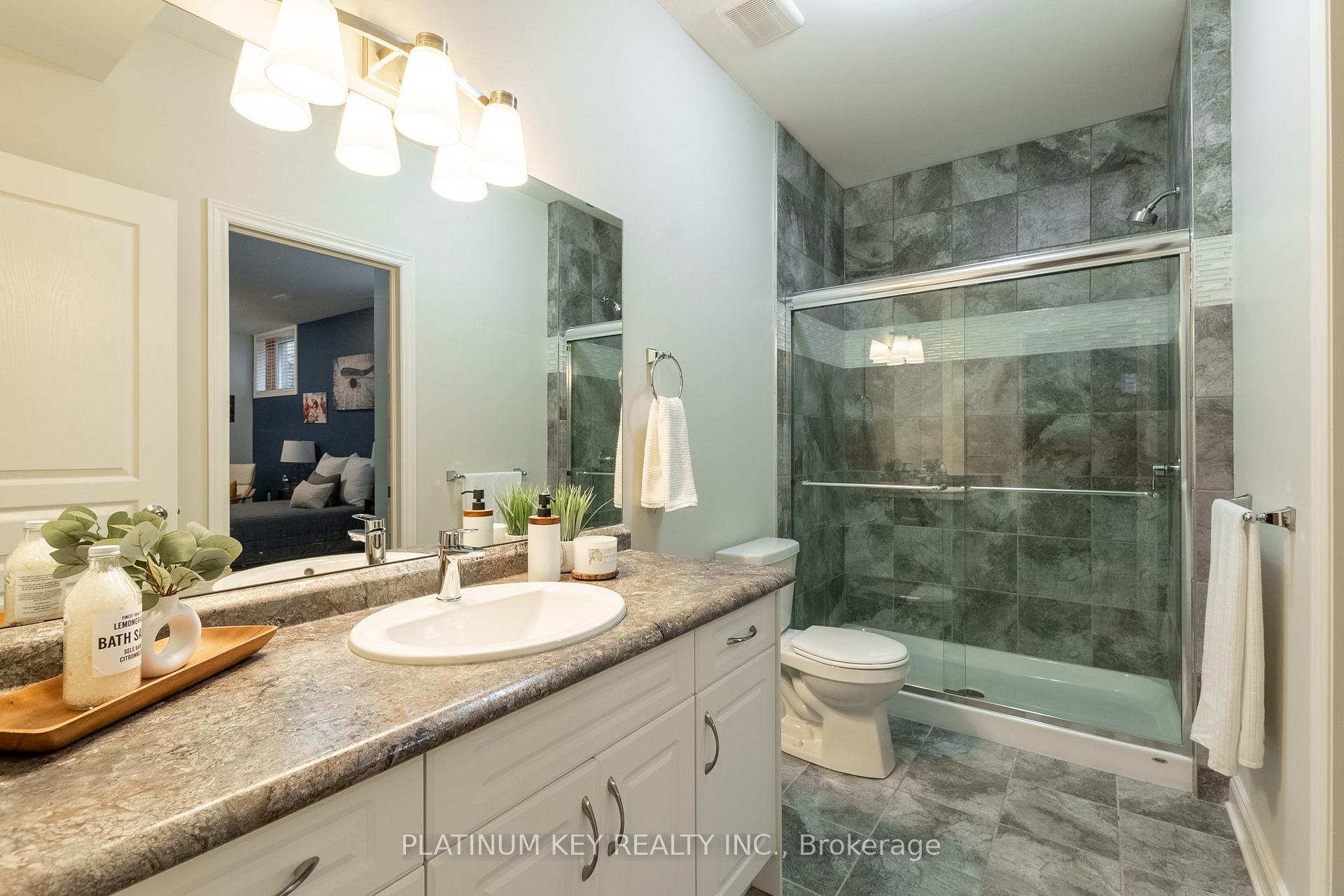 Photo 37 of 436 Macdonald Street, Strathroy-Caradoc, NE — HOMEH