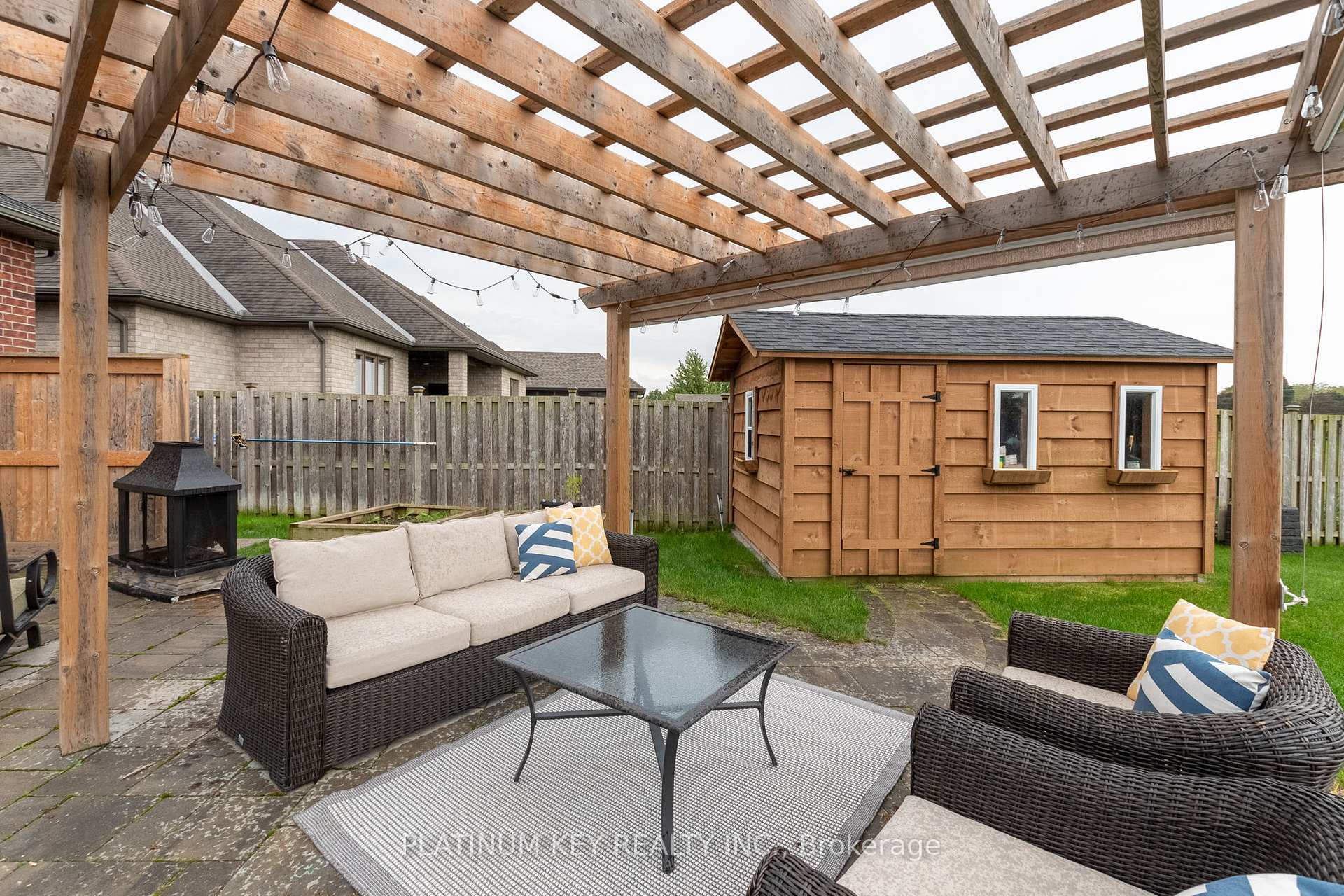 Photo 42 of 436 Macdonald Street, Strathroy-Caradoc, NE — HOMEH