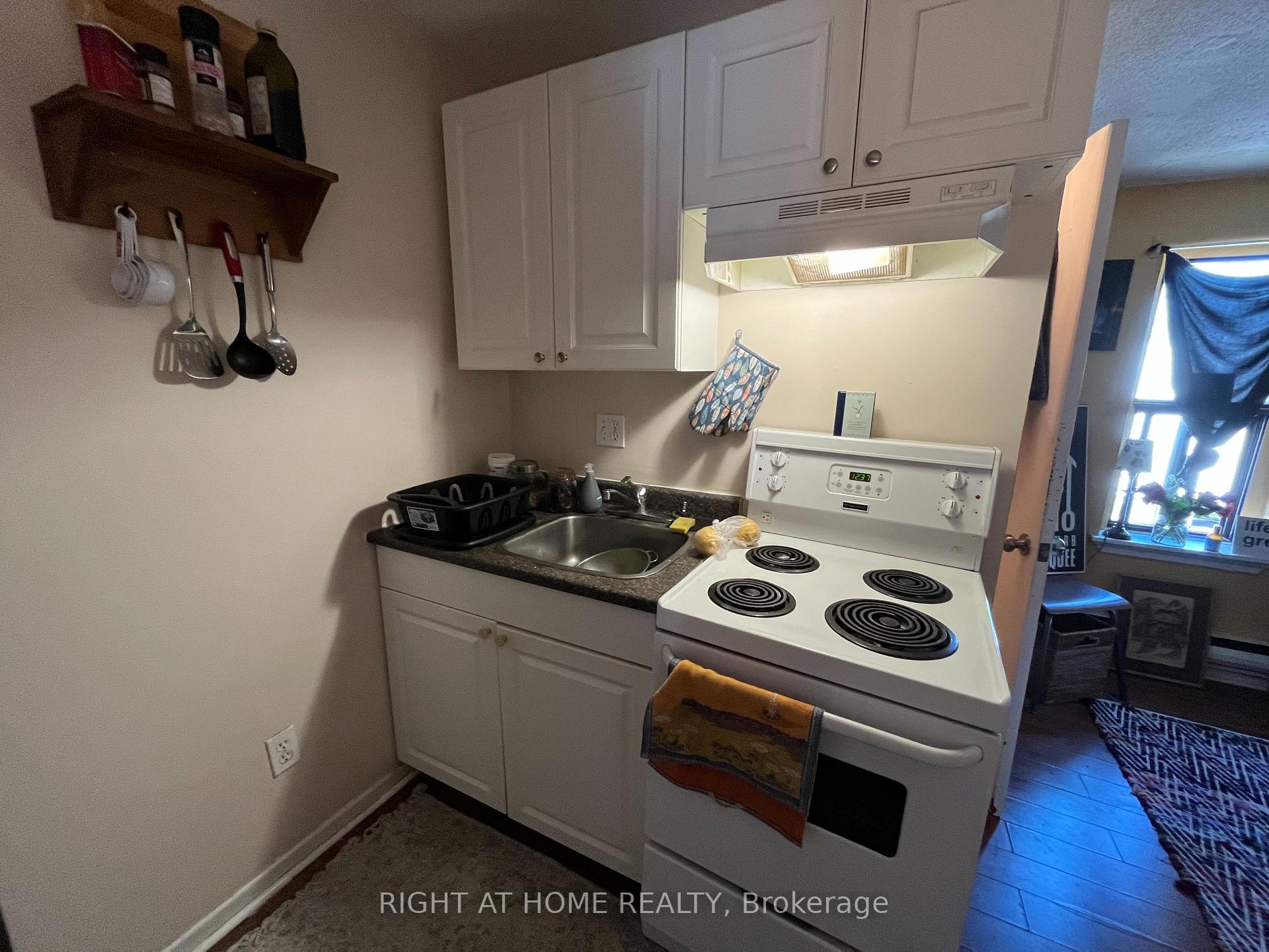 Photo 6 of Unit 203, 27 Hamilton Street, Toronto, South Riverdale — HOMEH