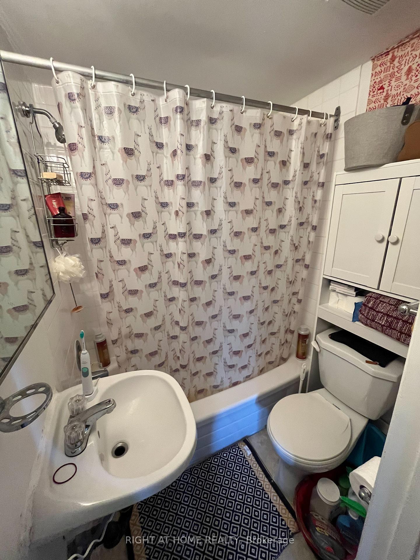 Photo 10 of Unit 203, 27 Hamilton Street, Toronto, South Riverdale — HOMEH