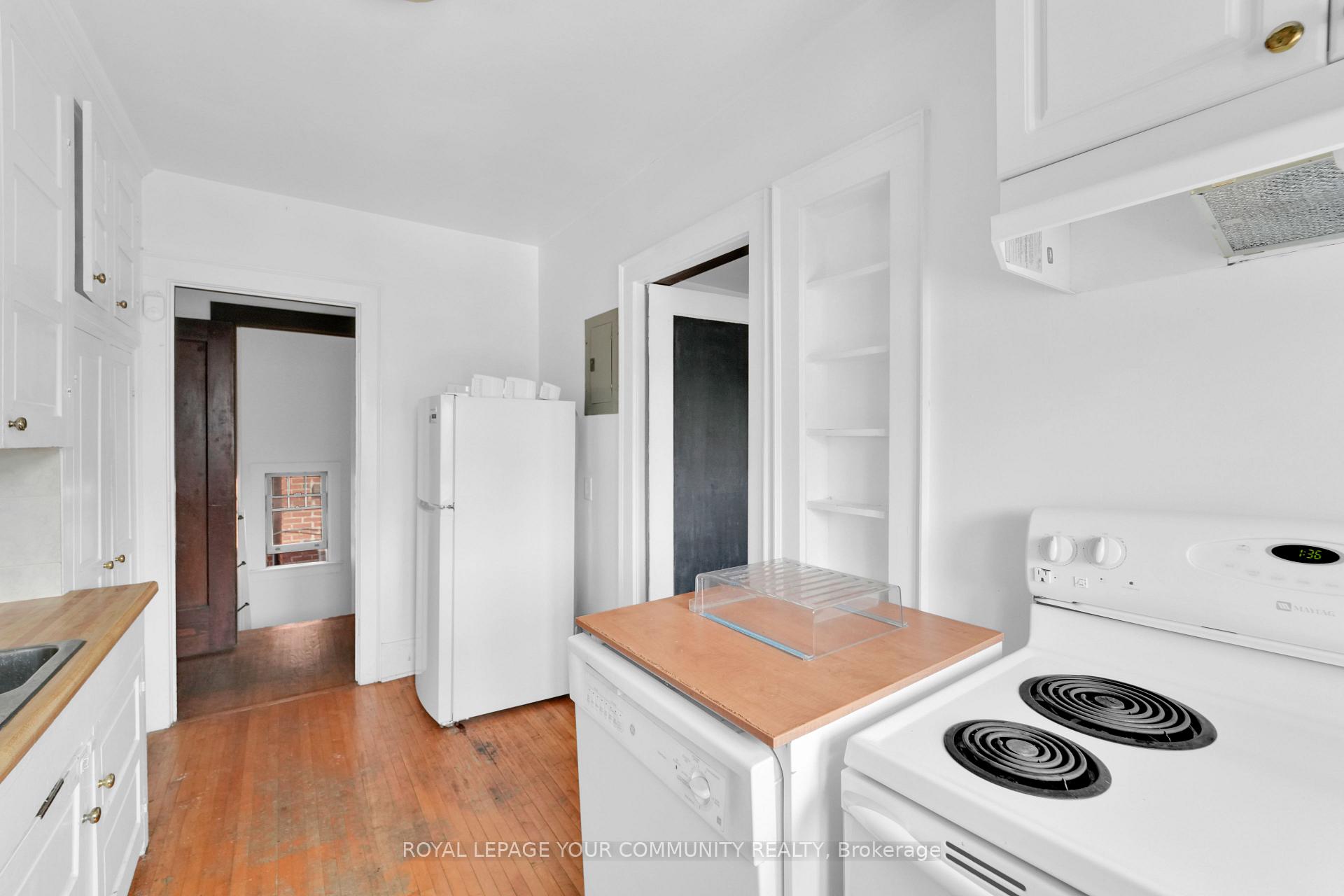 Photo 16 of 8 Snowdon Avenue, Toronto, Lawrence Park North — HOMEH