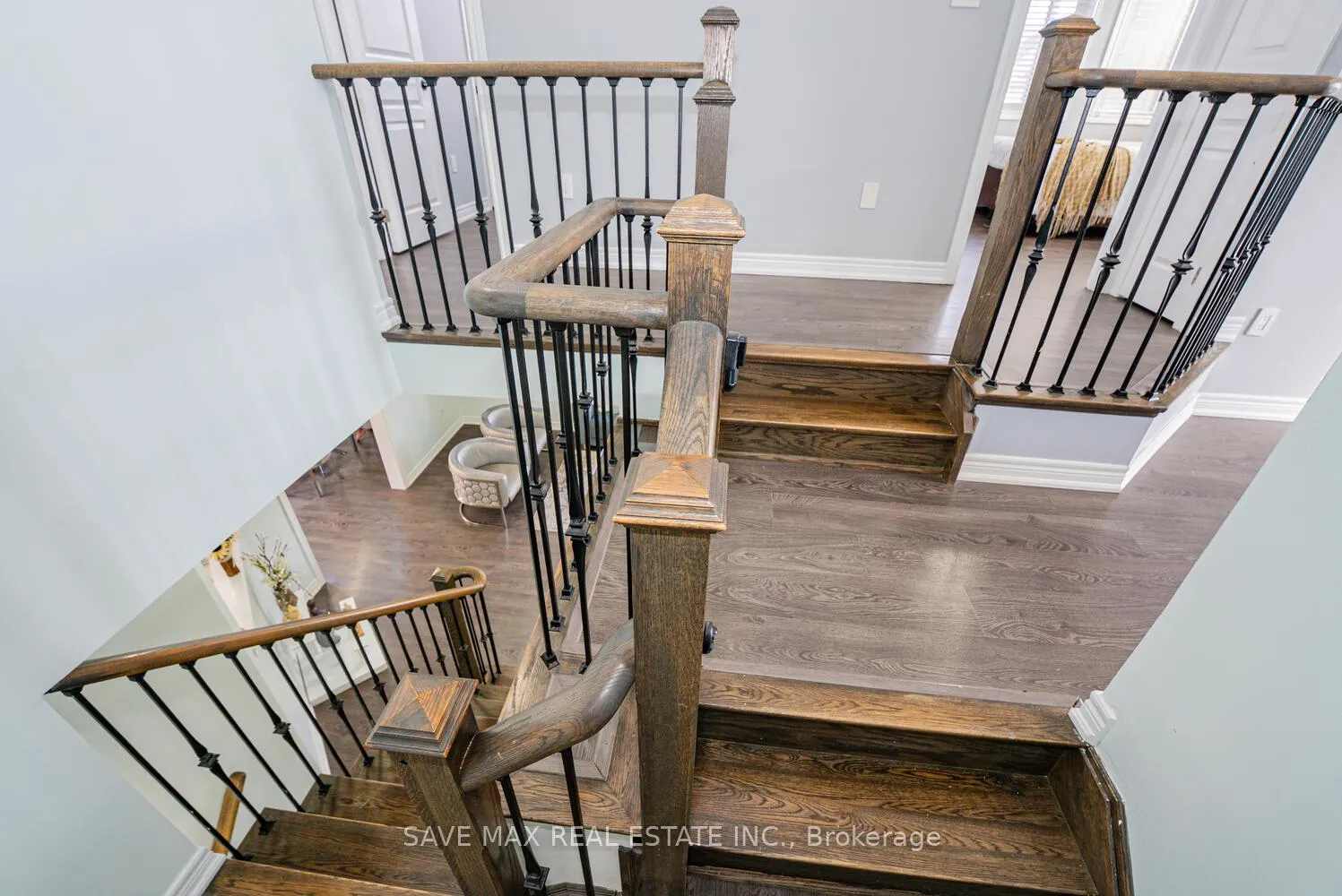 Photo 19 of 39 Divinity Circle, Brampton, Northwest Brampton — HOMEH