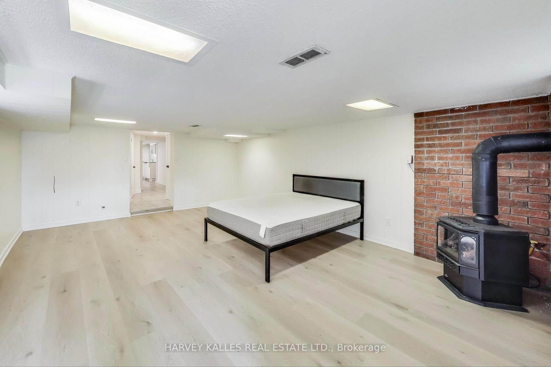 Photo 15 of 463 Westmount Avenue, Toronto, Oakwood Village — HOMEH
