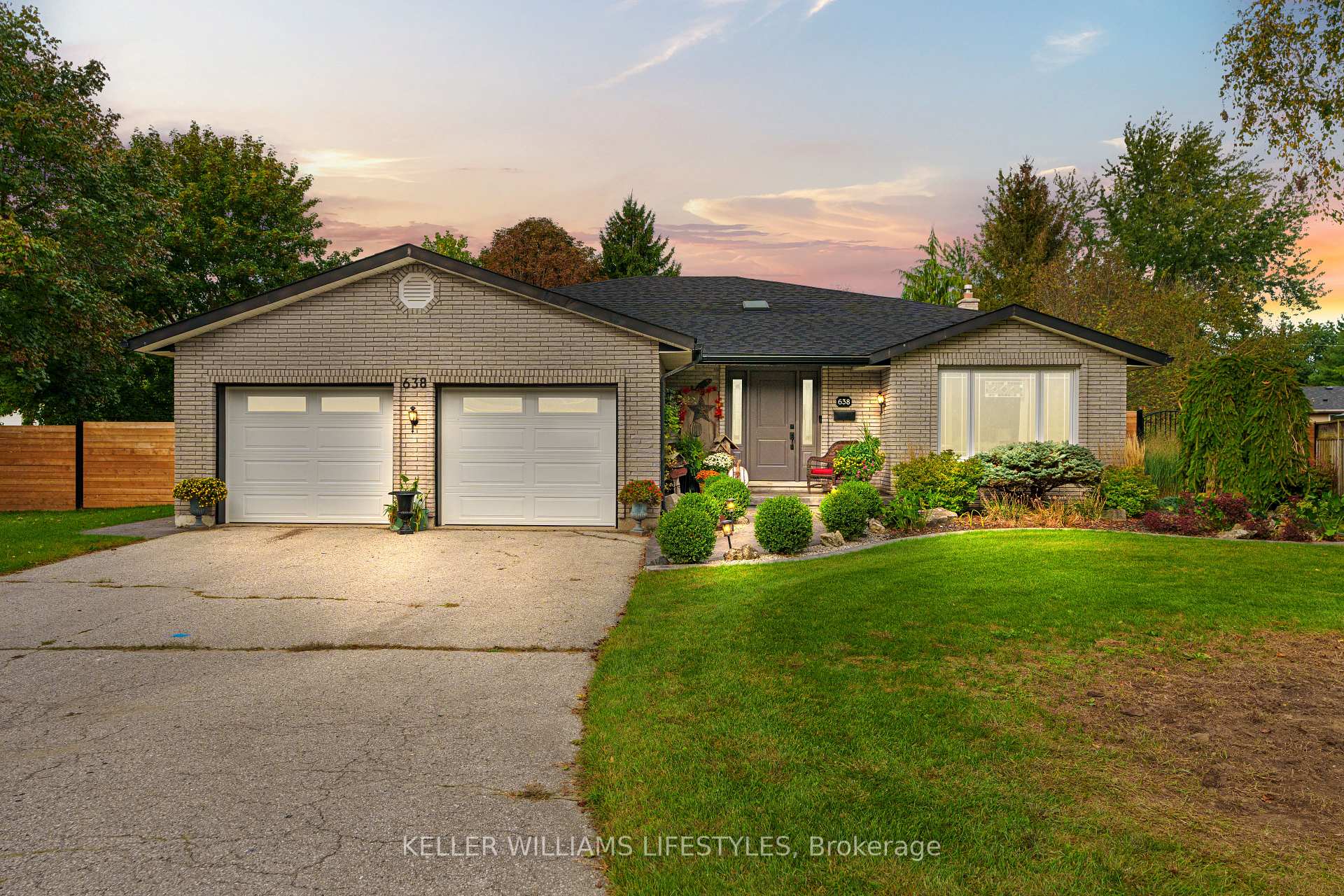 Photo 1 of 638 Hoover Place, Strathroy-Caradoc, Mount Brydges — HOMEH