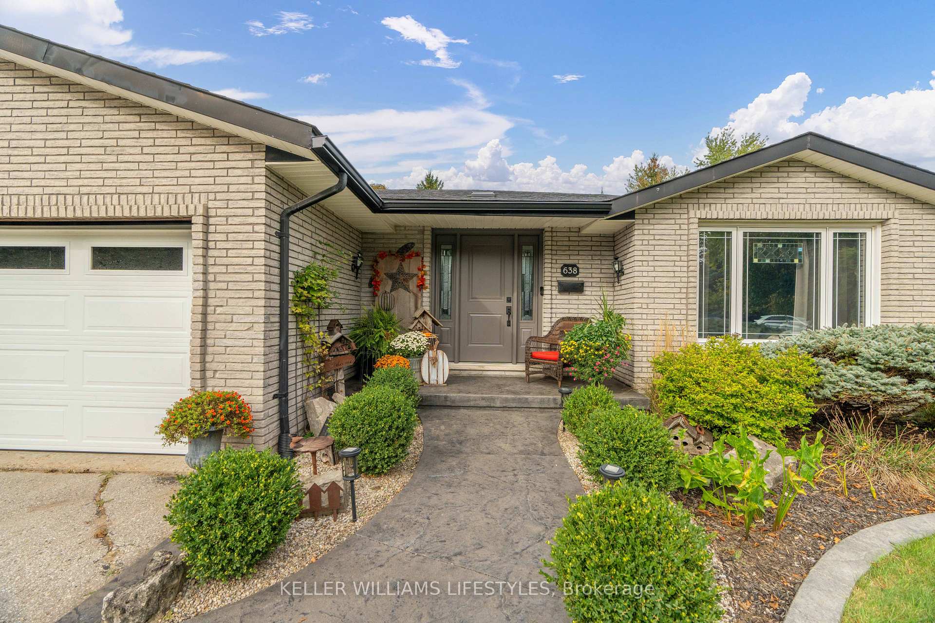 Photo 7 of 638 Hoover Place, Strathroy-Caradoc, Mount Brydges — HOMEH