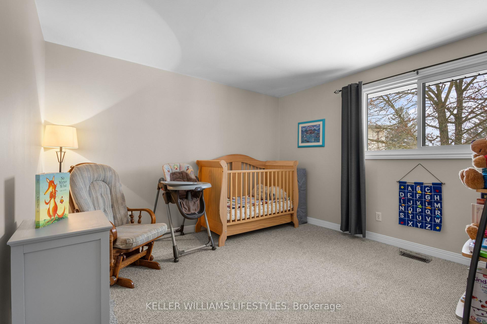 Photo 32 of 638 Hoover Place, Strathroy-Caradoc, Mount Brydges — HOMEH