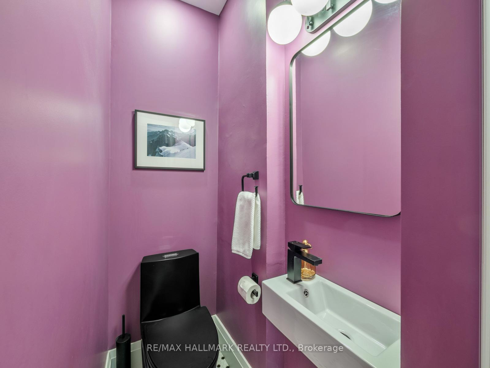 Photo 14 of 28 Sproat Avenue, Toronto, South Riverdale — HOMEH