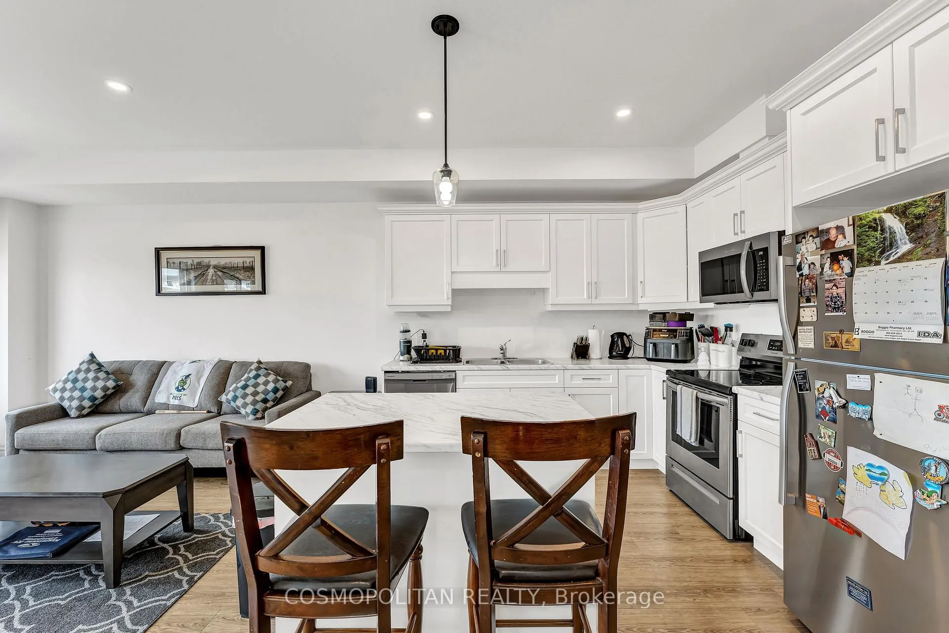 Photo 4 of 10 Spring Crest Way, Thorold, Rolling Meadows — HOMEH
