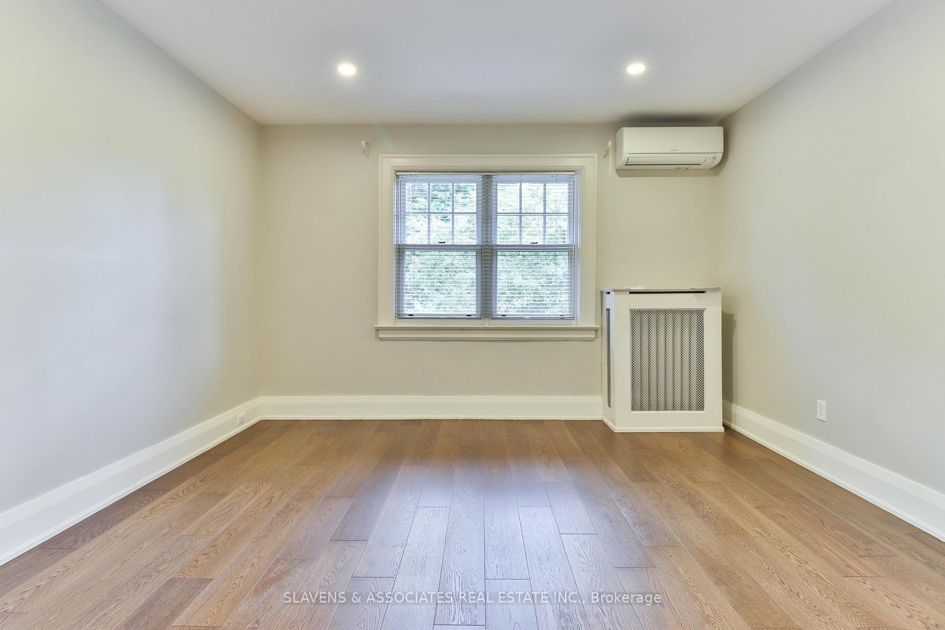 Photo 12 of 56 Alexandra Boulevard, Toronto, Lawrence Park South — HOMEH