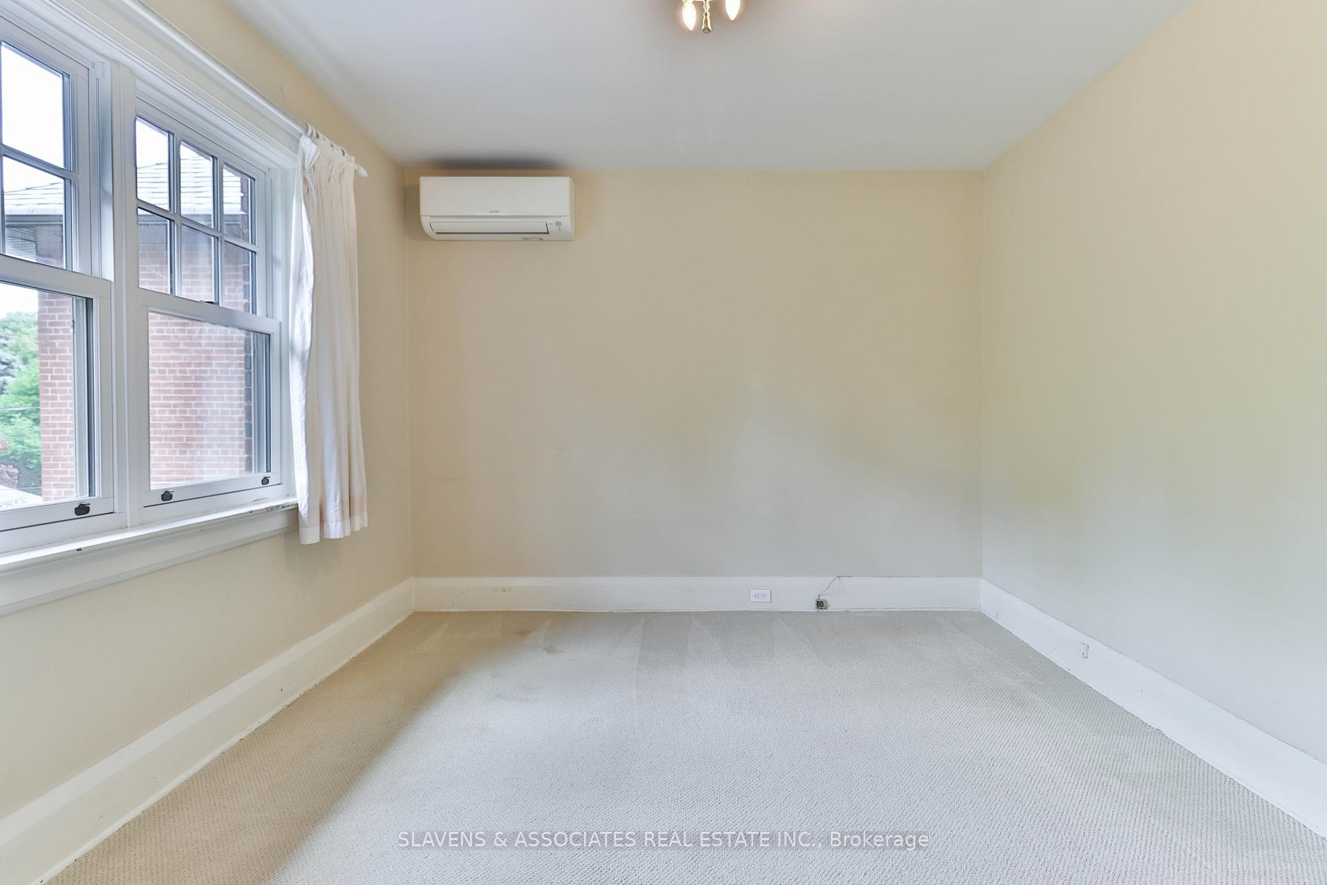 Photo 14 of 56 Alexandra Boulevard, Toronto, Lawrence Park South — HOMEH