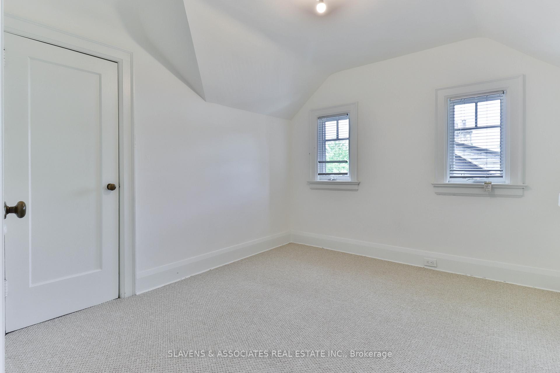 Photo 18 of 56 Alexandra Boulevard, Toronto, Lawrence Park South — HOMEH