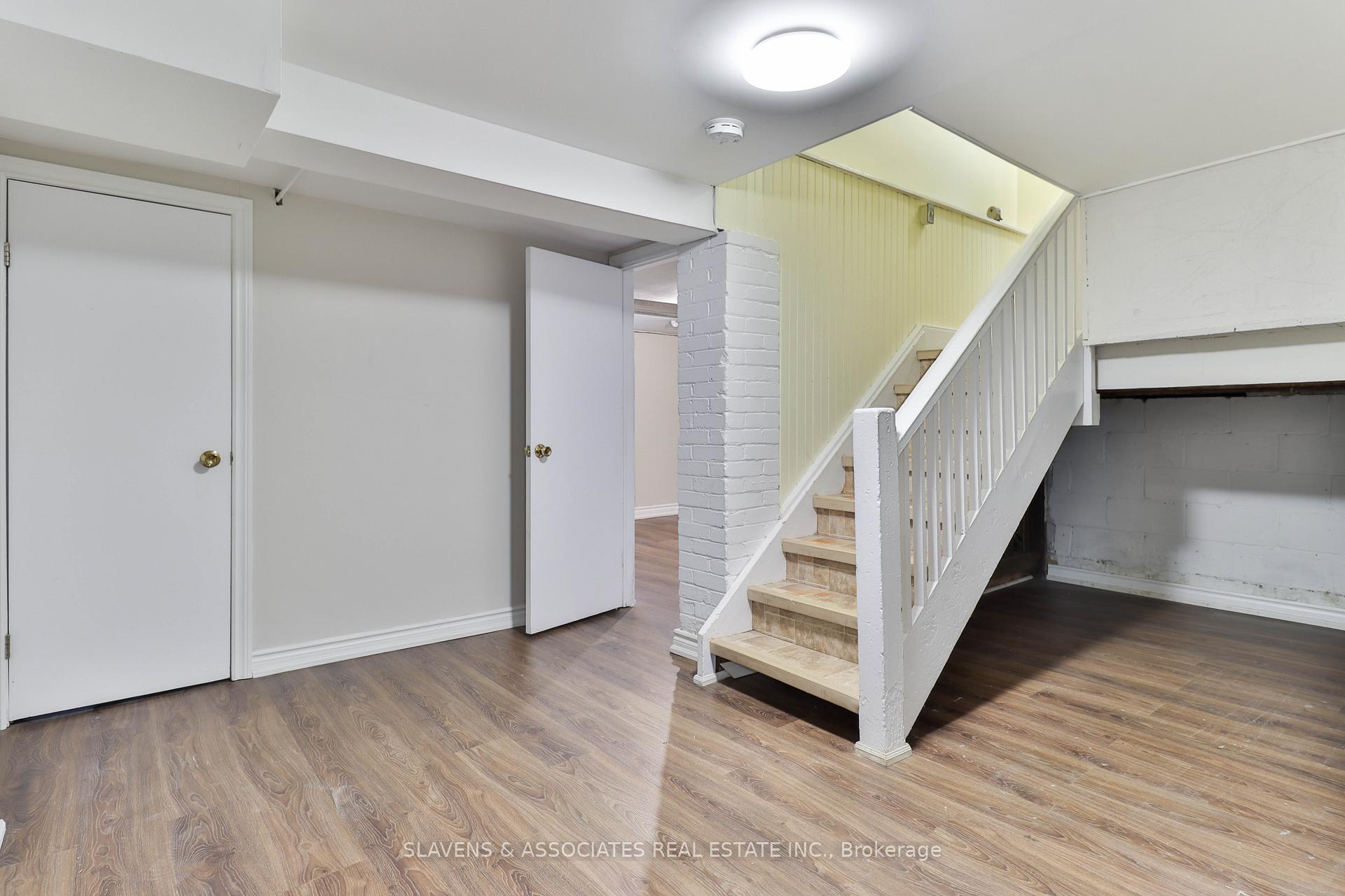 Photo 20 of 56 Alexandra Boulevard, Toronto, Lawrence Park South — HOMEH