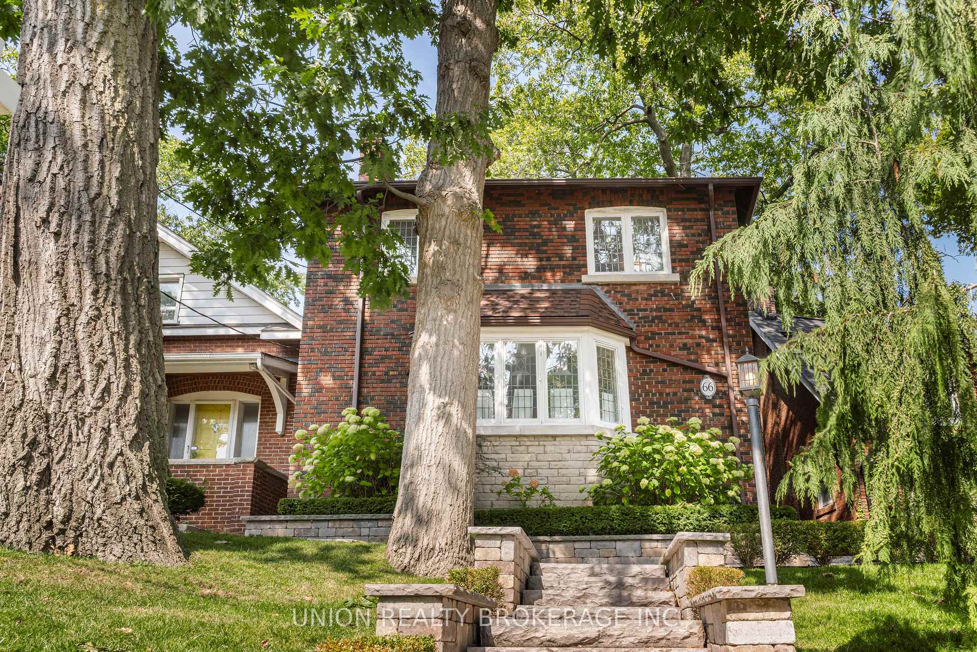 Photo 2 of 66 Williamson Road, Toronto, The Beaches — HOMEH