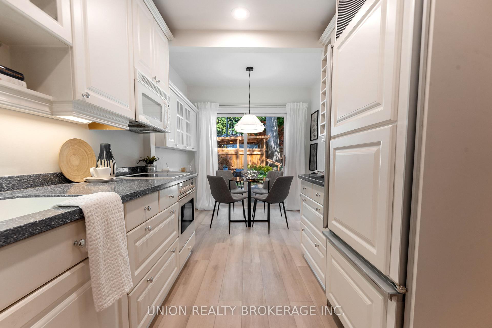 Photo 12 of 66 Williamson Road, Toronto, The Beaches — HOMEH