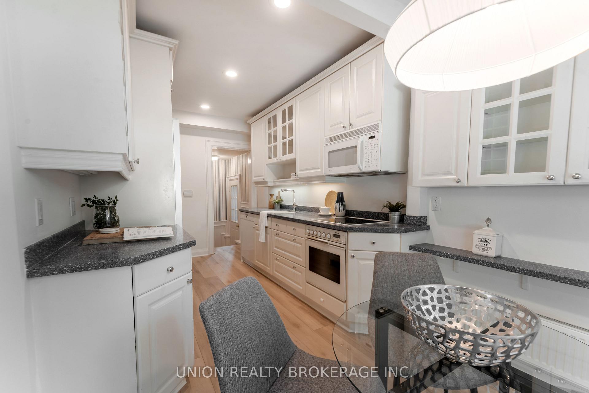 Photo 13 of 66 Williamson Road, Toronto, The Beaches — HOMEH