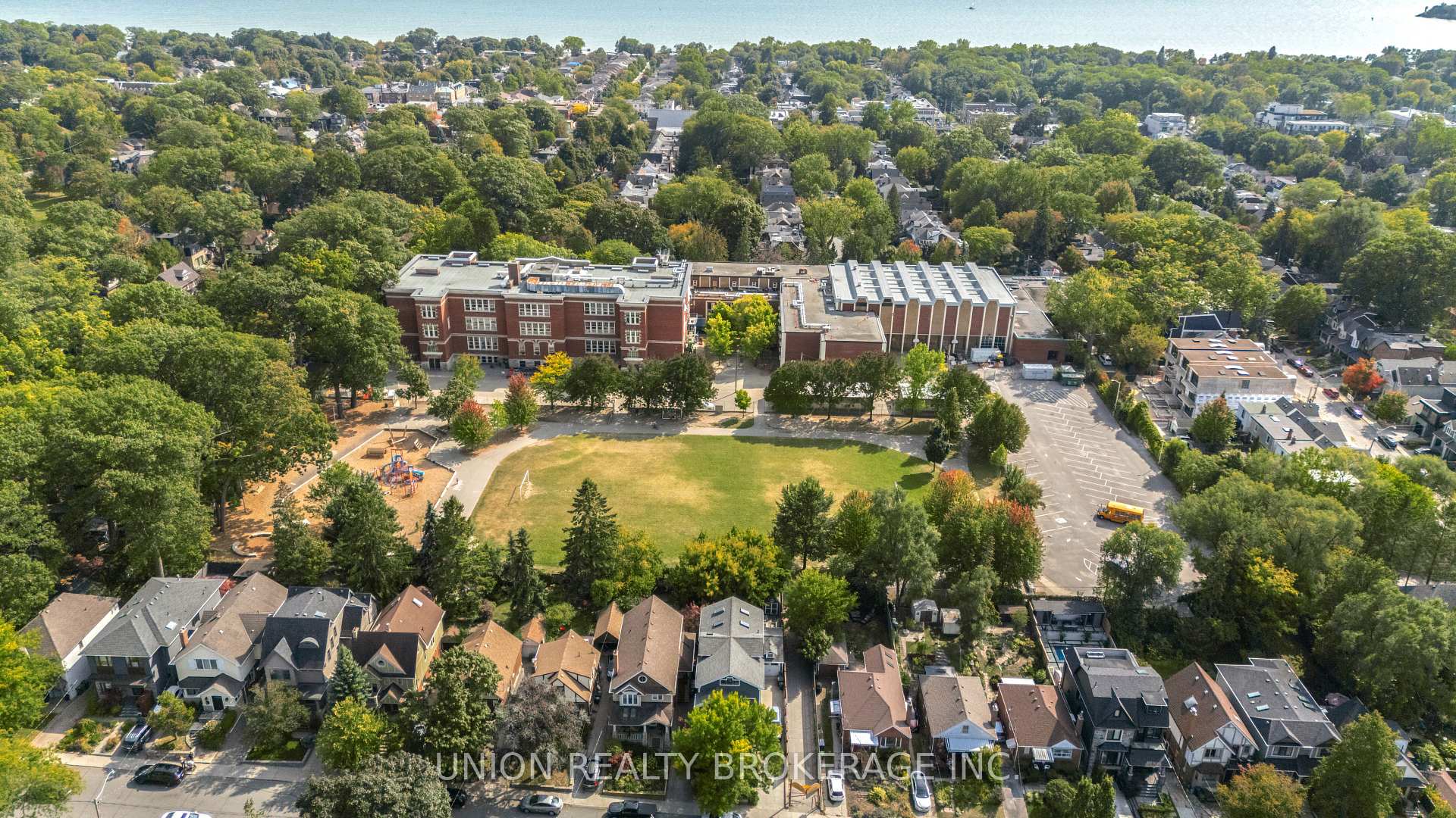 Photo 38 of 66 Williamson Road, Toronto, The Beaches — HOMEH