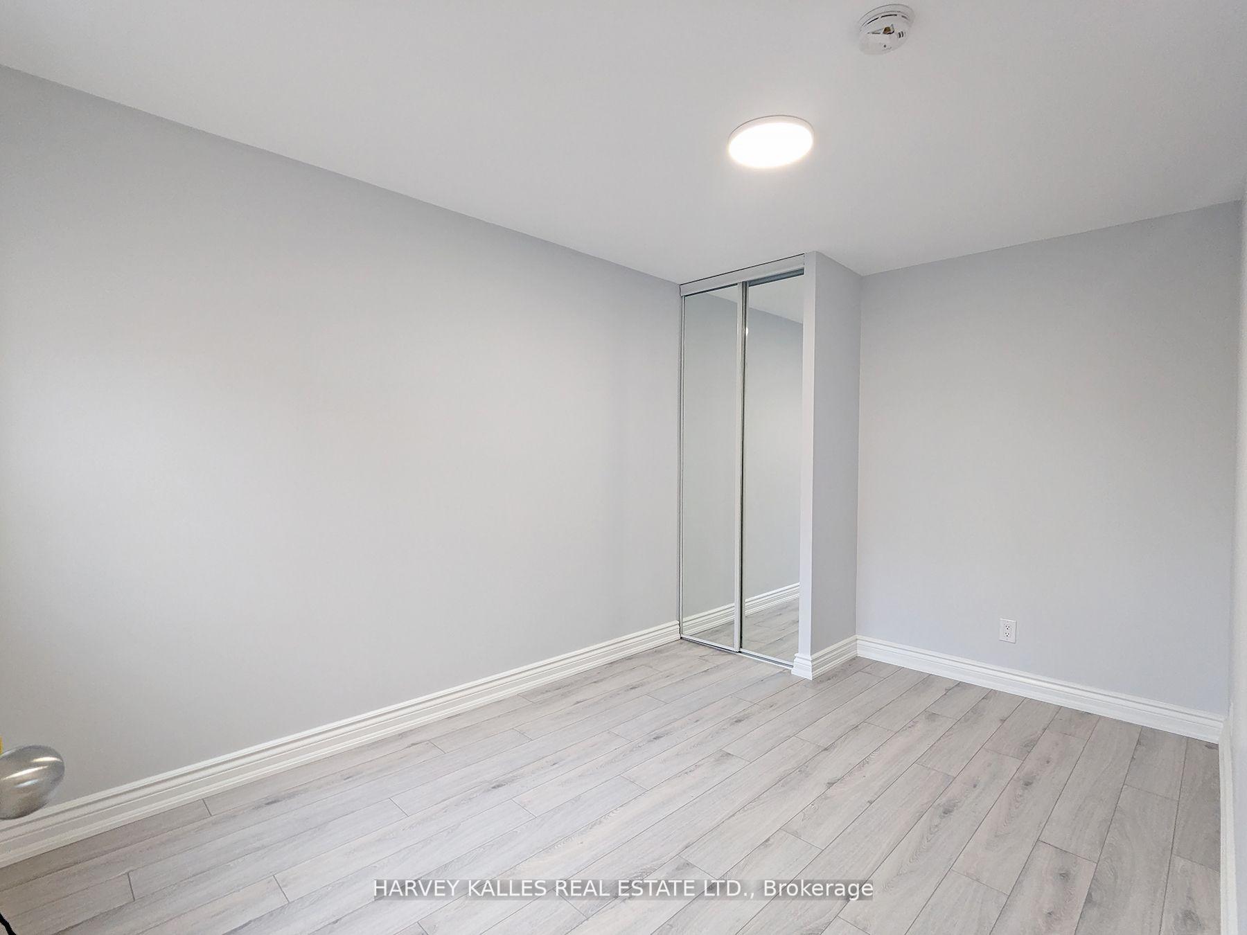Photo 11 of Unit 4, 431 Balliol Street, Toronto, Mount Pleasant East — HOMEH