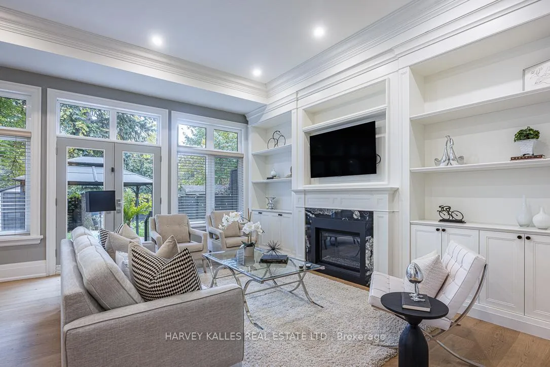 Photo 11 of 85 Chaplin Crescent, Toronto, Yonge-Eglinton — HOMEH