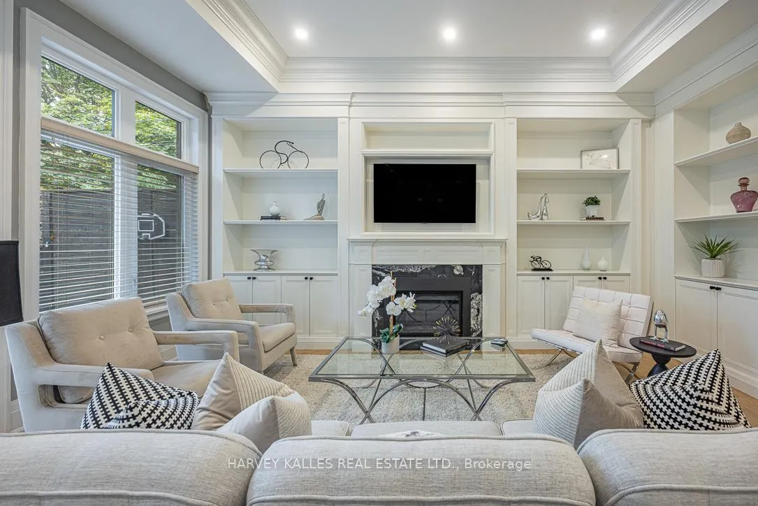 Photo 13 of 85 Chaplin Crescent, Toronto, Yonge-Eglinton — HOMEH