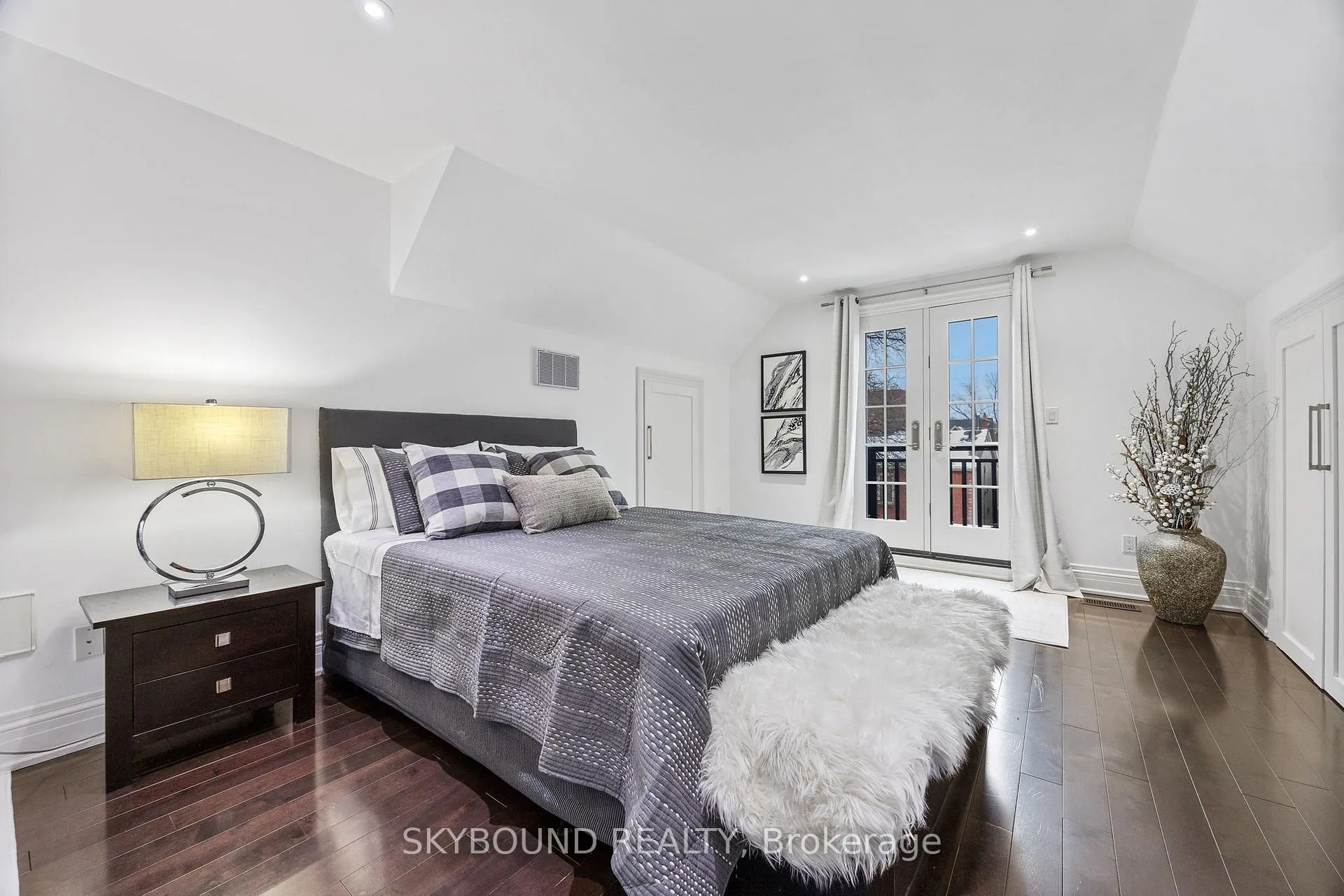 Photo 36 of 20 Fairview Boulevard, Toronto, North Riverdale — HOMEH