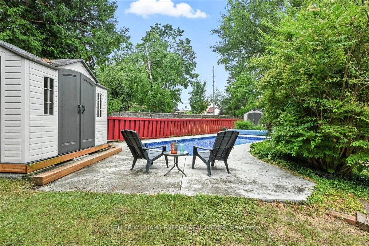 Photo 32 of 76 Maple Crescent, Peterborough, Monaghan Ward 2 — HOMEH