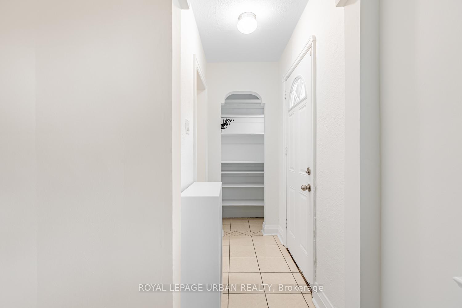 Photo 23 of 127 Cadorna Avenue, Toronto, East York — HOMEH